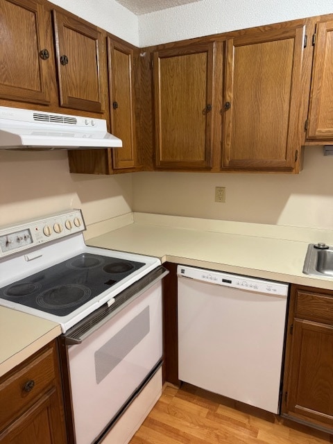 Building Photo - 655 Talcottville Rd