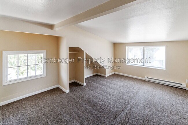 Building Photo - 2627 N Martin St