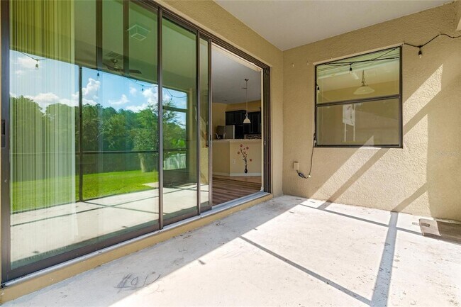 Building Photo - 20008 Date Palm Way