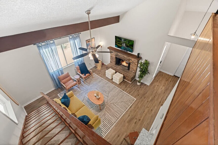 Building Photo - 5130 River Bluff Ln