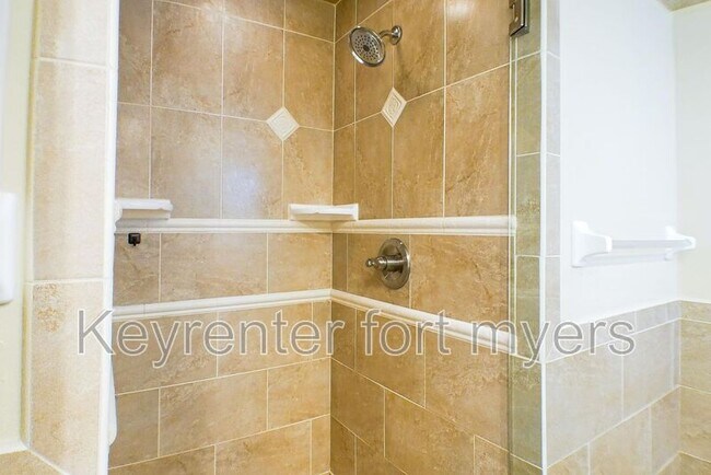 Building Photo - 2221 Cape Way