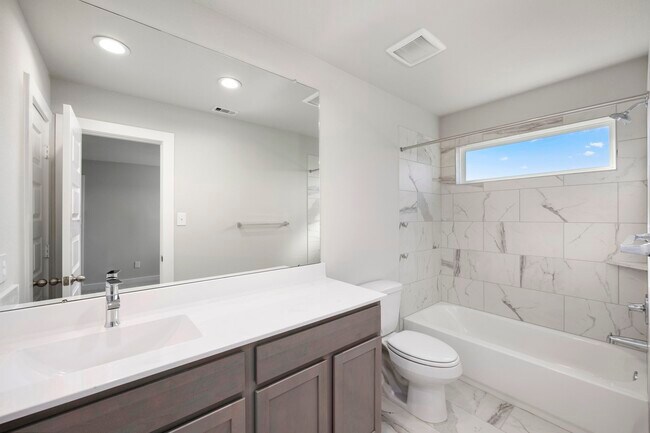 Building Photo - 32407 Hamilton Crest Dr