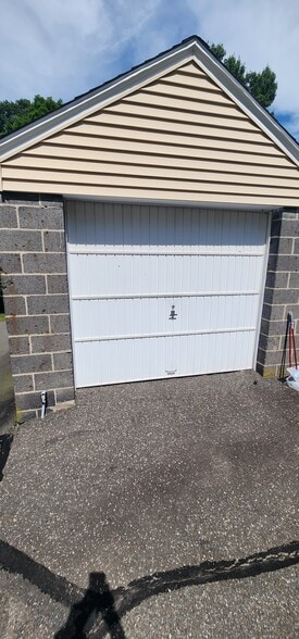 1 car detached garage - 67 Maple St