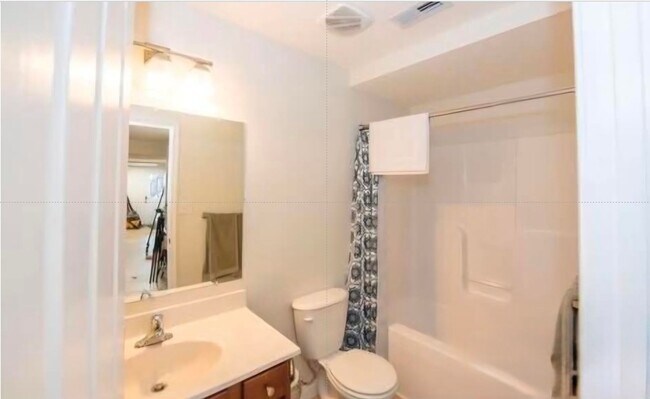 Building Photo - 41 Collinbrook Dr
