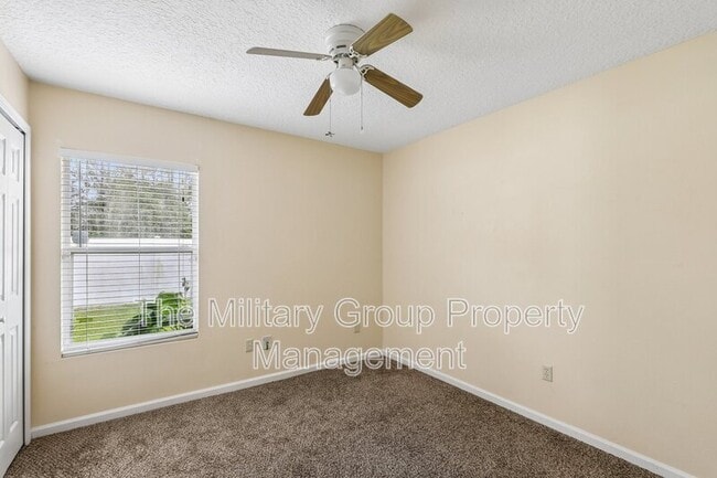 Building Photo - 12387 Anarania Dr