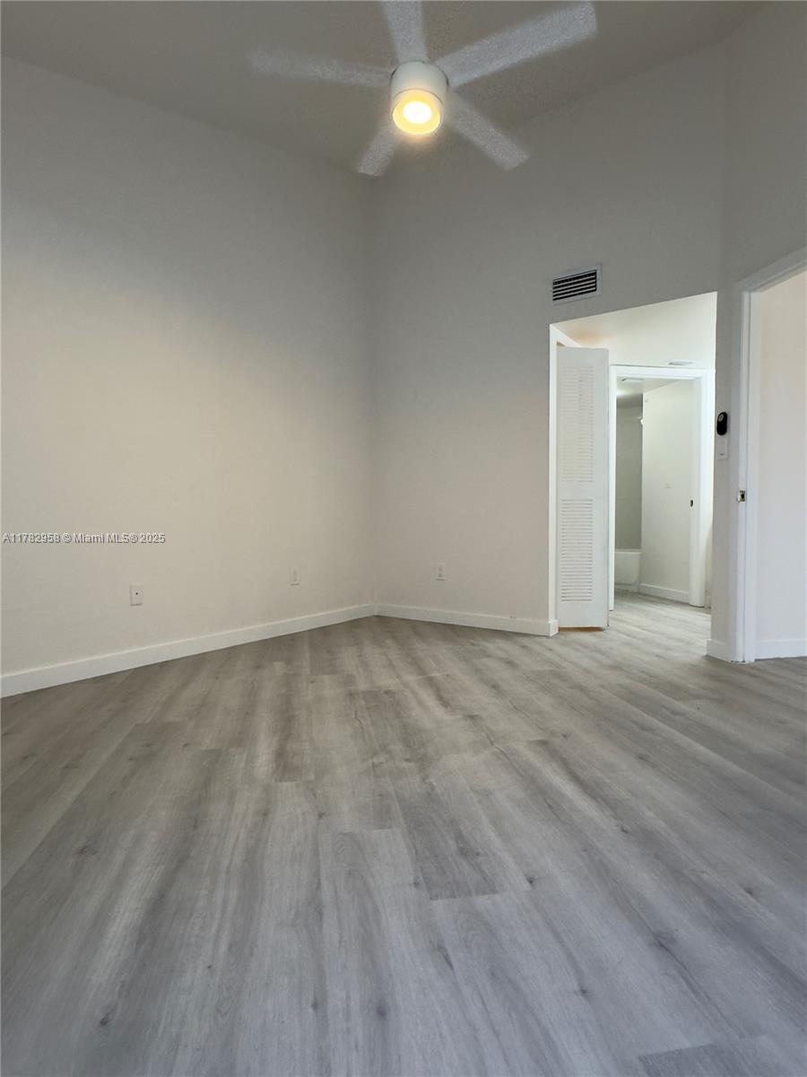Building Photo - 2880 N Oakland Forest Dr