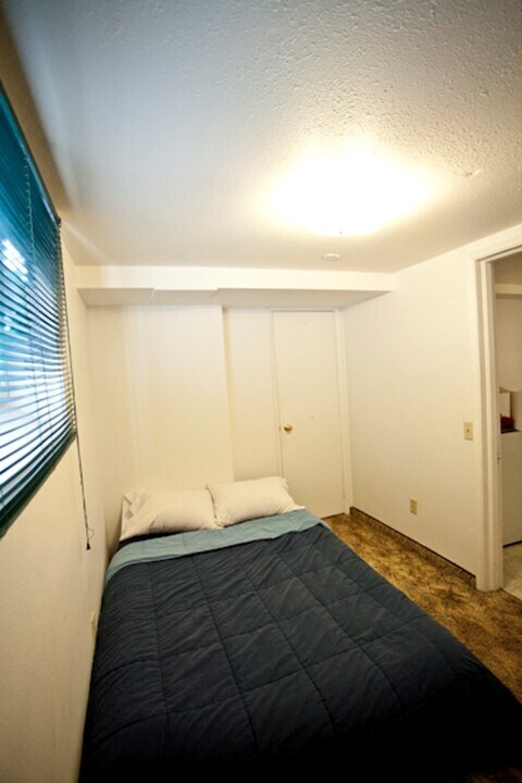 #B-230Daniel - BR2 - 230 SE Daniel St