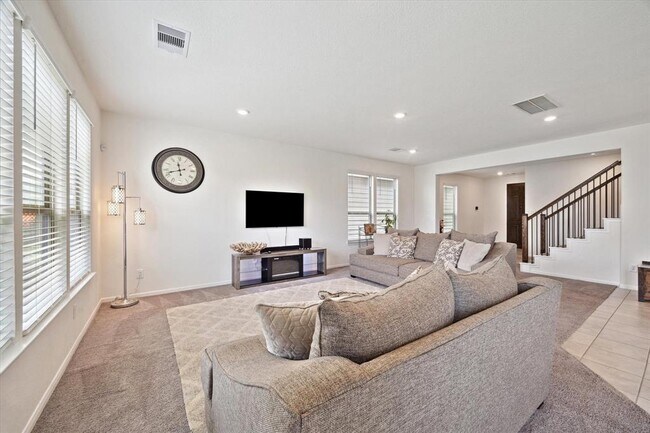 Building Photo - 17303 Rock Willow Ln