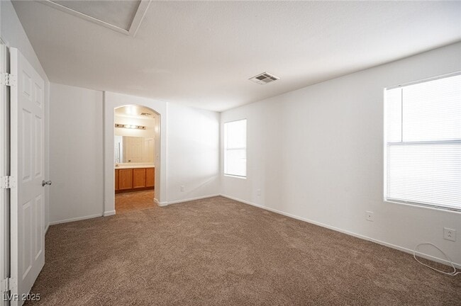 Building Photo - 5928 Strayhorn Ct