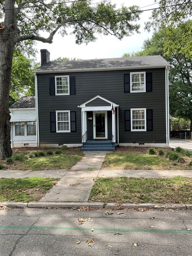 Building Photo - 507 Hanna St