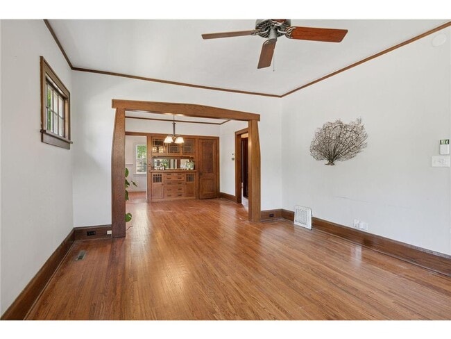 Building Photo - 4501 1st Ave S