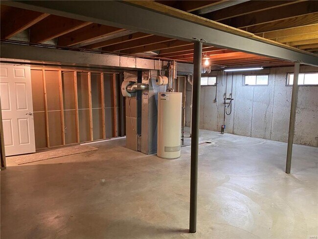 Building Photo - 762 La Feil Dr