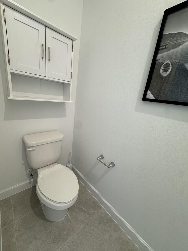 Building Photo - 14083 SW Thorens Dr