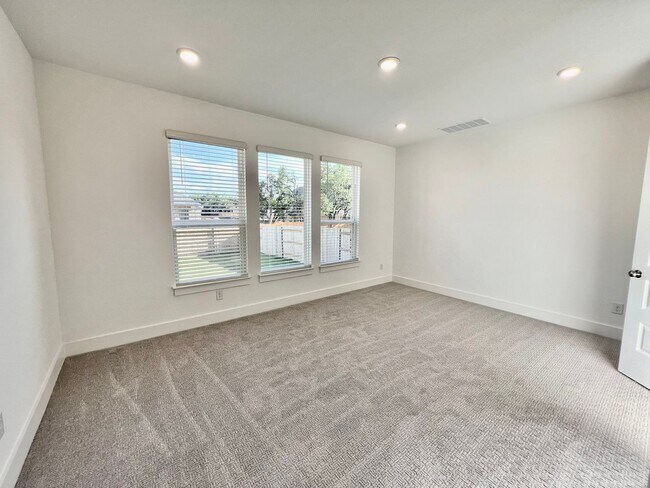 Building Photo - Elegant Parkside Retreat | Stunning 3BR Home with Office, Game Room & Covered Outdoor Living