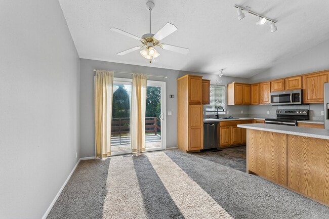 Building Photo - 4027 N 172nd Ave