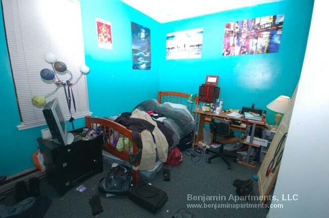 Building Photo - 774 Columbus Ave