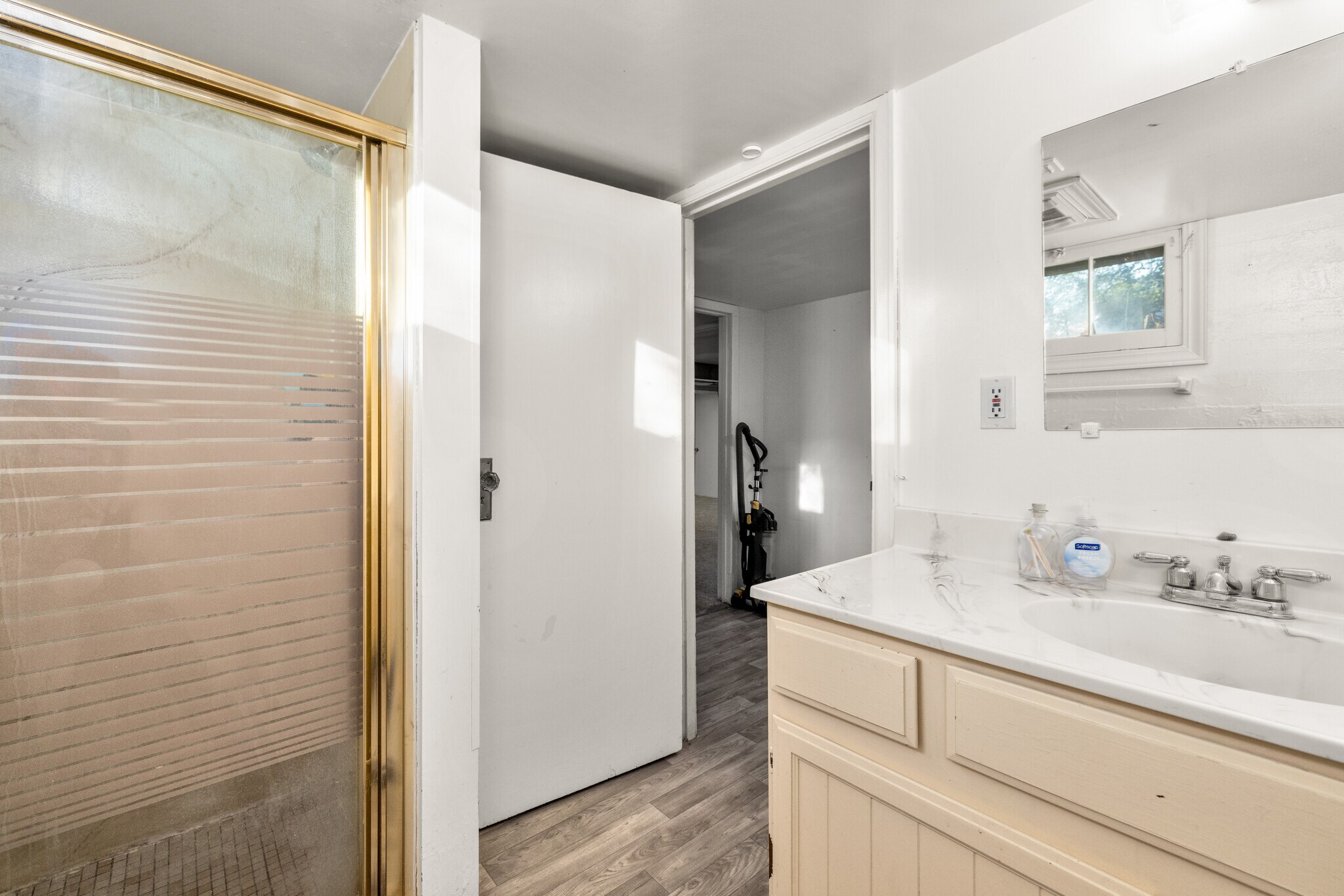 Building Photo - 686 2nd Avenue East N