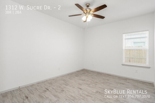 Building Photo - 1312 W Sucre Dr