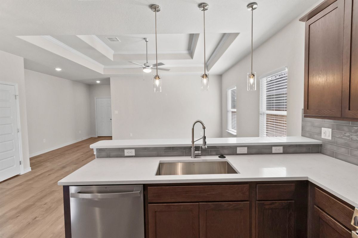 Building Photo - 804 W Huntington St