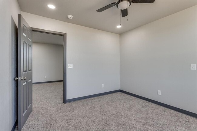 Building Photo - 12571 US-77