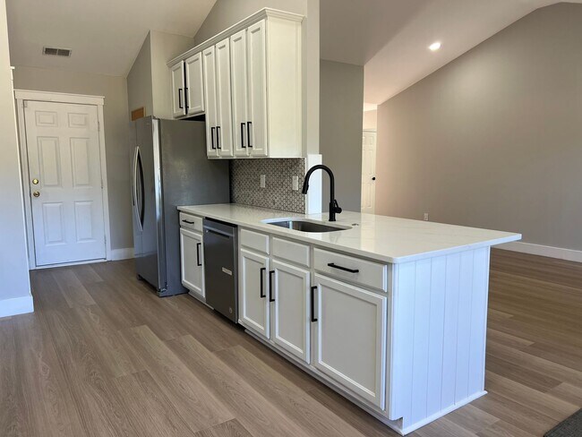 Building Photo - Remodeled Home with Excellent Location and...