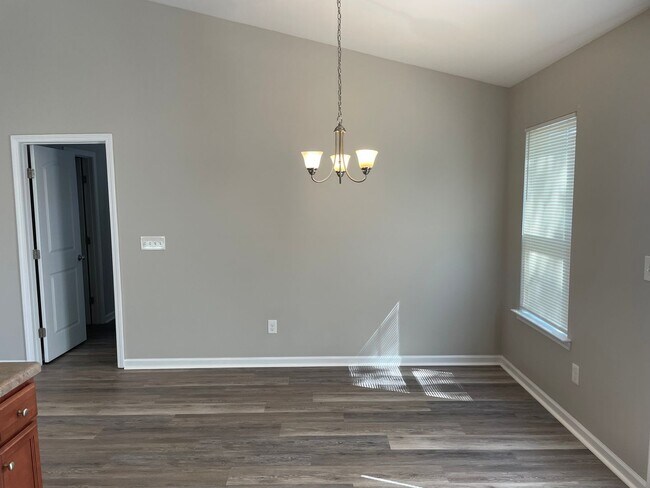 Building Photo - 3 bedroom, 2 bath home for rent in Brookstone in Sunset Harbor in Bolivia