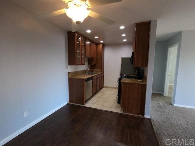 Building Photo - 715 Paso de Luz