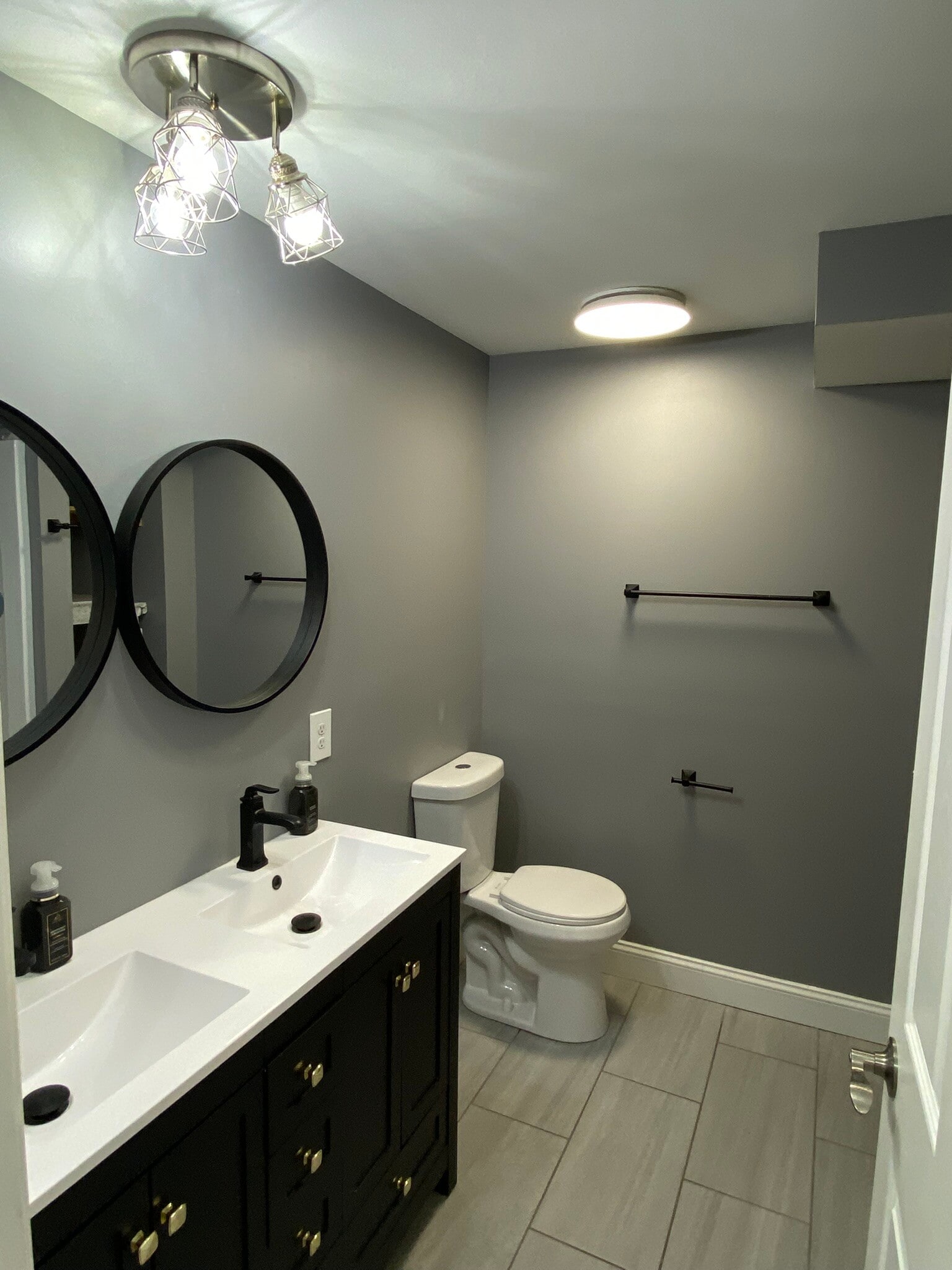 Bathroom - 12402 Buchanan Trl W