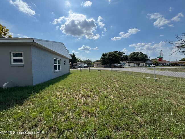Building Photo - 508 Carolina Ave