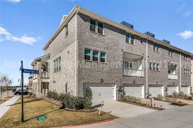 Building Photo - Live Elevated in the Heart of Viridian – S...