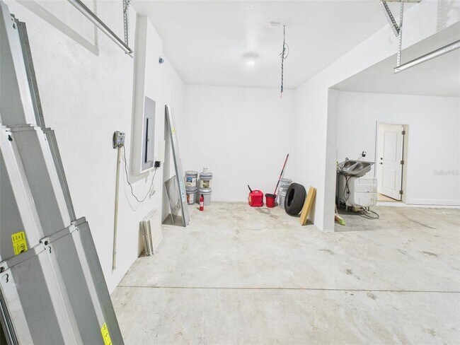 Building Photo - 14211 Edinburgh Moor Dr