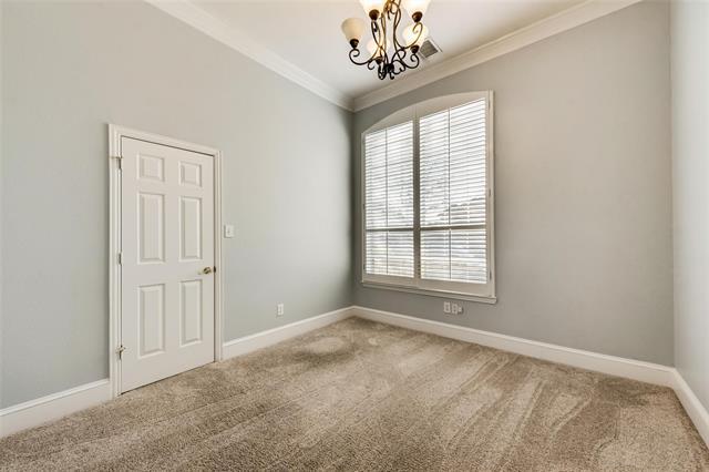 Building Photo - 3635 Eden Dr