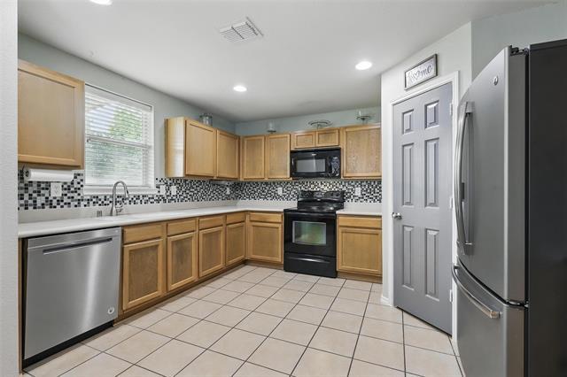 Building Photo - 12629 Shady Cedar Dr