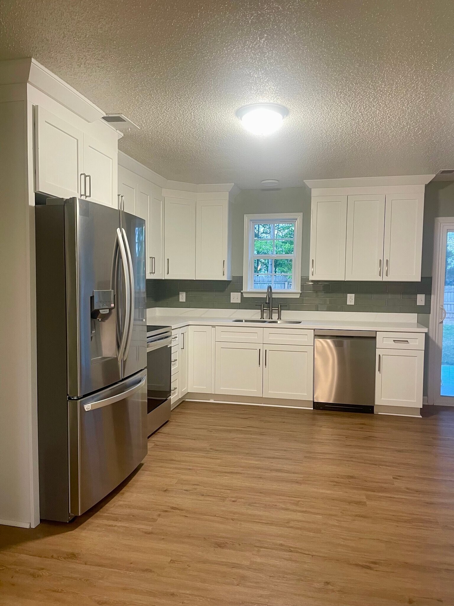 Building Photo - 105 Heber Trail