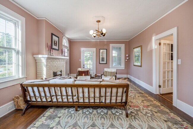 Building Photo - Large remodeled historic home now available!