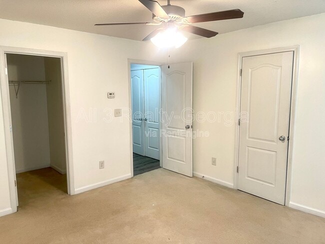 Building Photo - 101 Prattling Ct