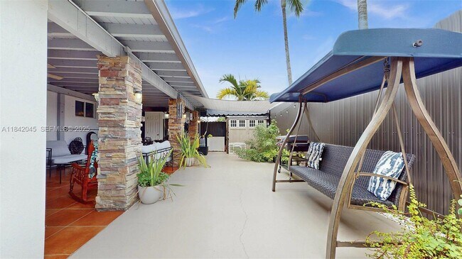 Building Photo - 16247 SW 92nd Terrace