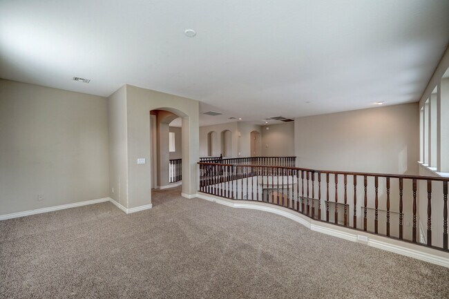 Building Photo - 8503 W Coyote Dr