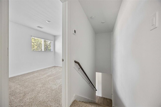 Building Photo - 16515 Jasmine Marie Pl