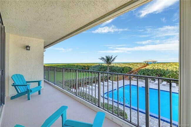 Building Photo - 10000 S Ocean Dr
