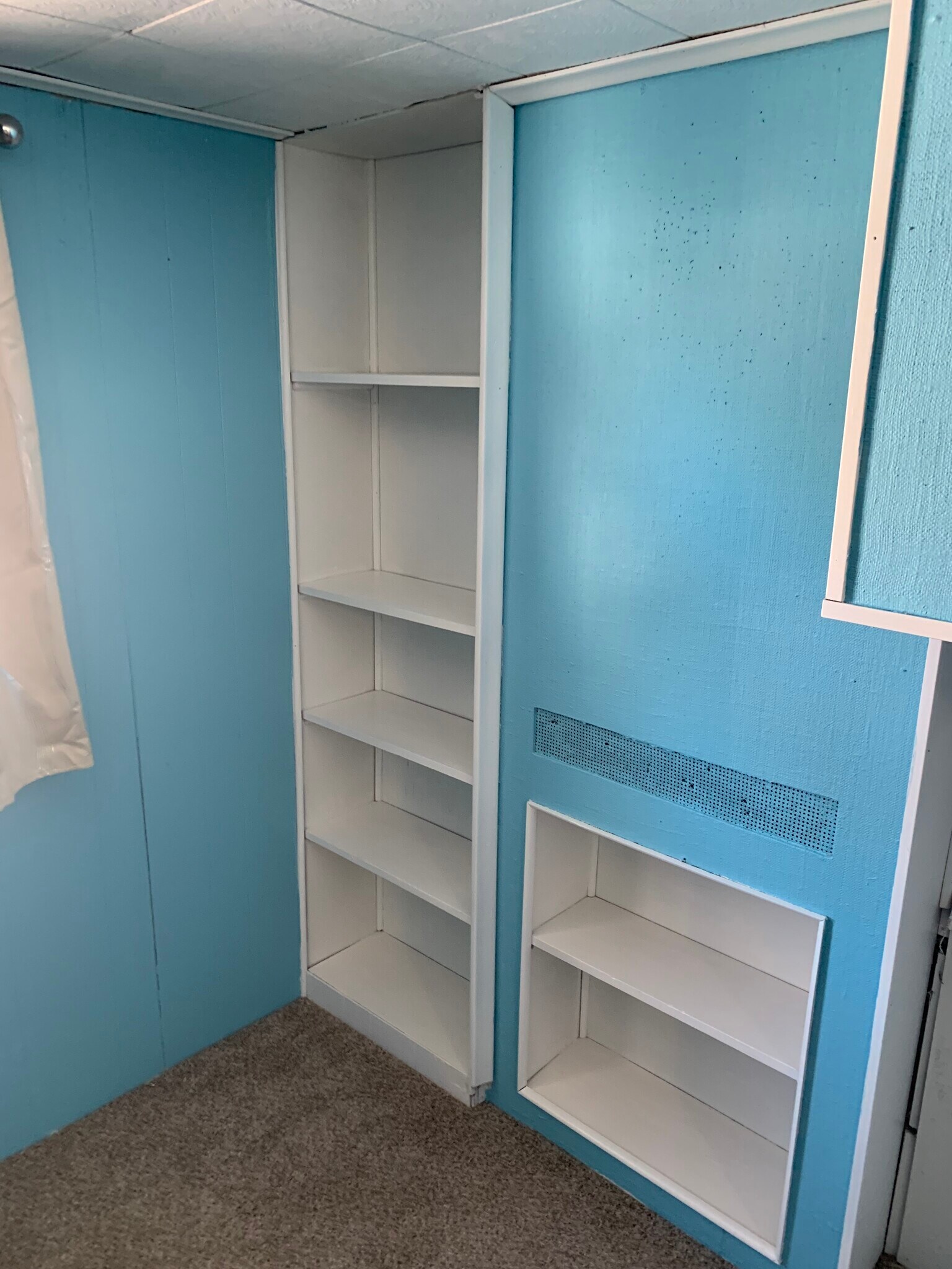 Building Photo - 2541 Bittersweet Ln