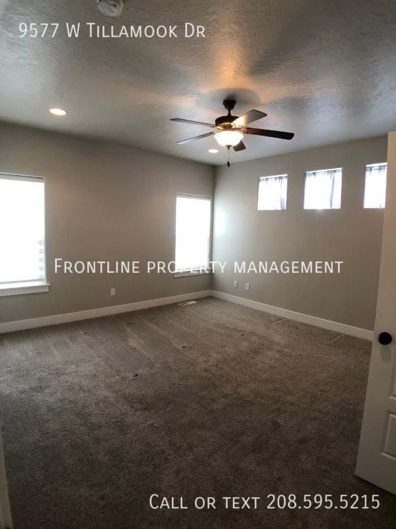 Building Photo - 9577 W Tillamook Dr