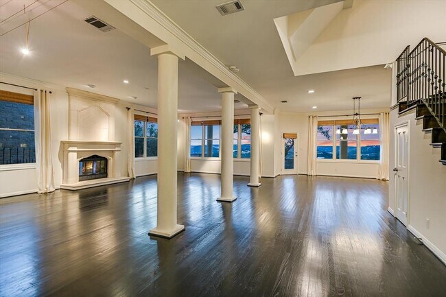 Building Photo - 4708 Lookout Mountain Cove