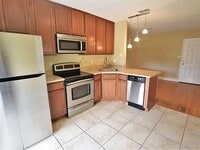 Building Photo - 2282 Raeford Rd