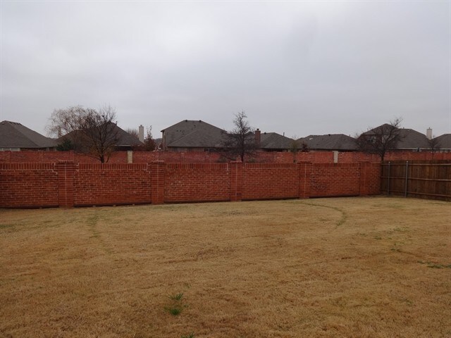 Building Photo - 5717 Eagle Mountain Dr