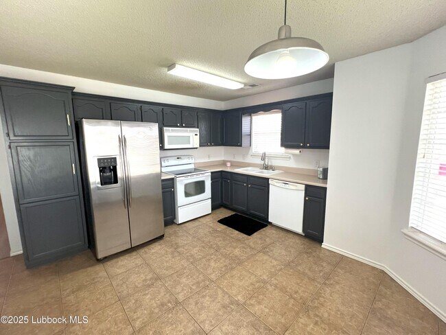 Building Photo - 2802 108th St