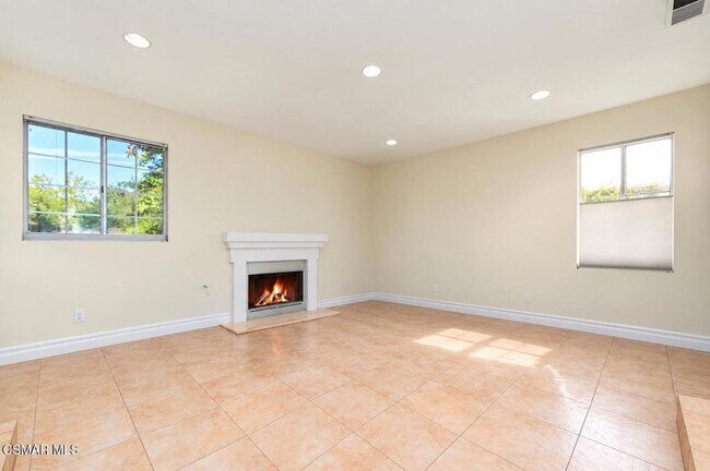 Building Photo - 4345 Willow Glen St