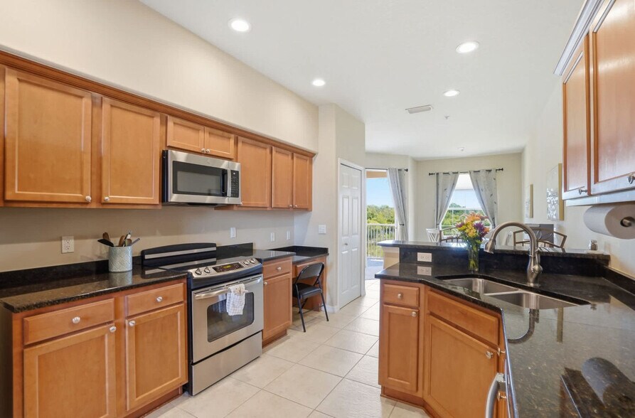 Building Photo - 1251 Burgos Dr