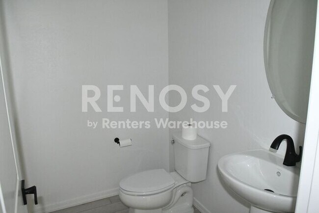 Building Photo - Almost New 4 Br+Den+Loft 3.5 Ba 3 Cg in Sienna Hills Next to Verrado in Buckeye