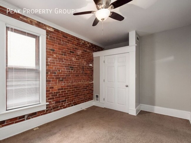 Building Photo - 1208 Indianola Ave